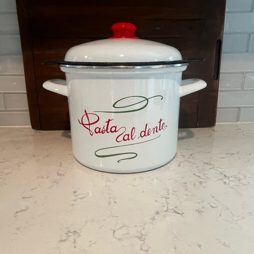 Corelle Enamel Steamer Pot